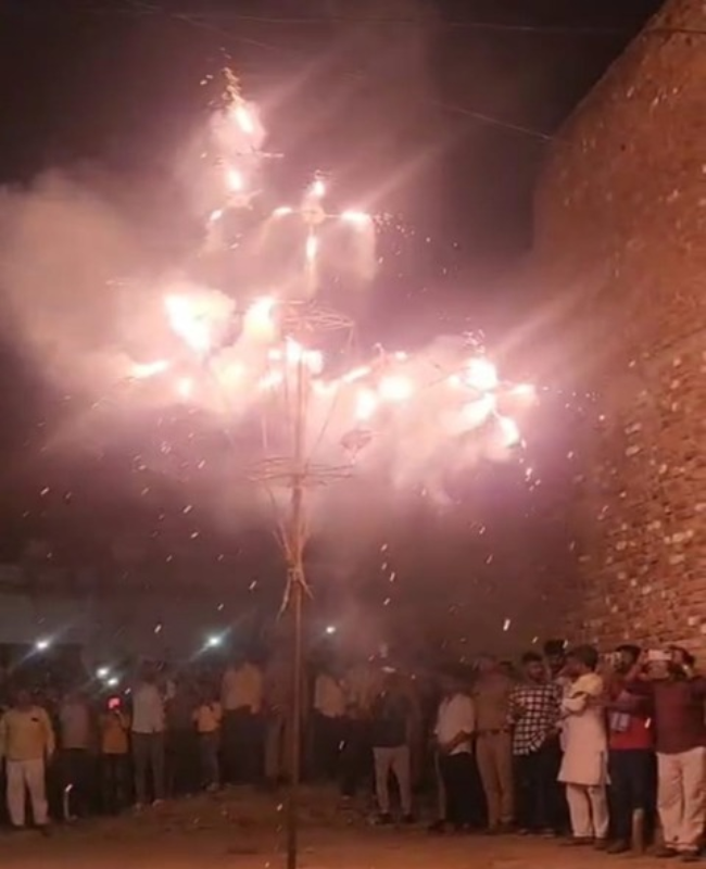 Atishbaazi Fireworks 1